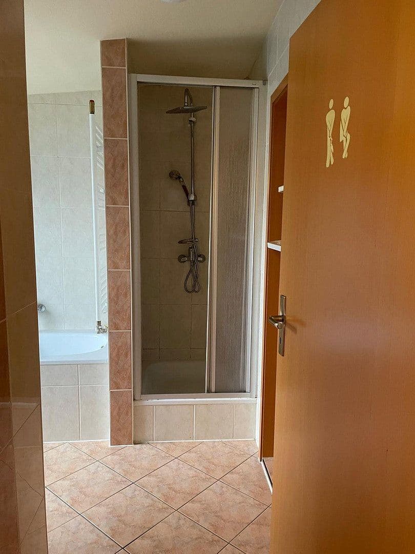 Pronájem bytu 3+1 77 m², Plauen, Sasko Pronájem bytu 3+1 77 m², Plauen, Sasko