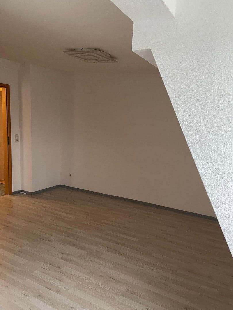 Pronájem bytu 3+1 77 m², Plauen, Sasko Pronájem bytu 3+1 77 m², Plauen, Sasko