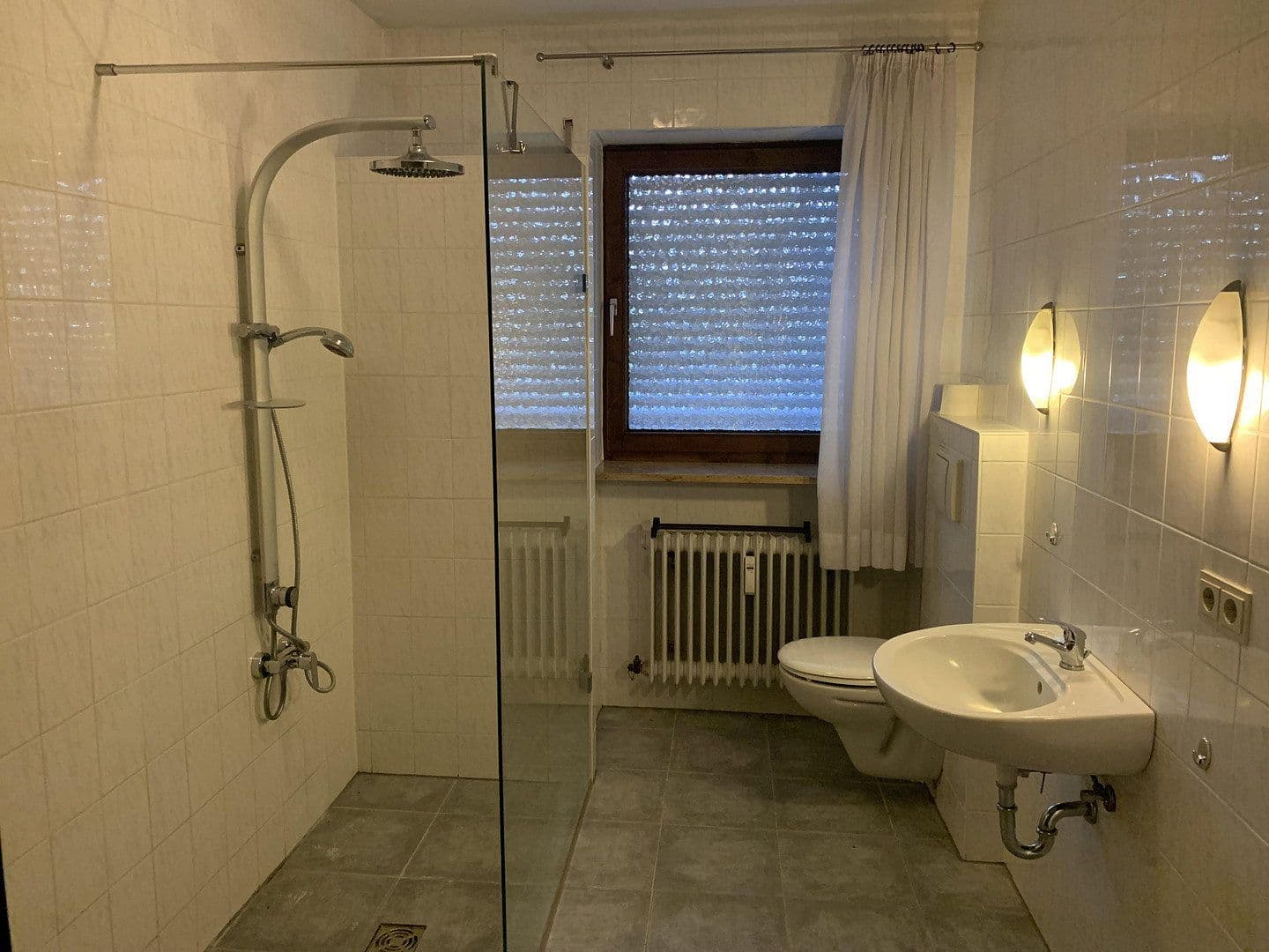 Prodej domu 210 m², pozemek 906 m², Bad Birnbach, Bavorsko Prodej domu 210 m², pozemek 906 m², Bad Birnbach, Bavorsko