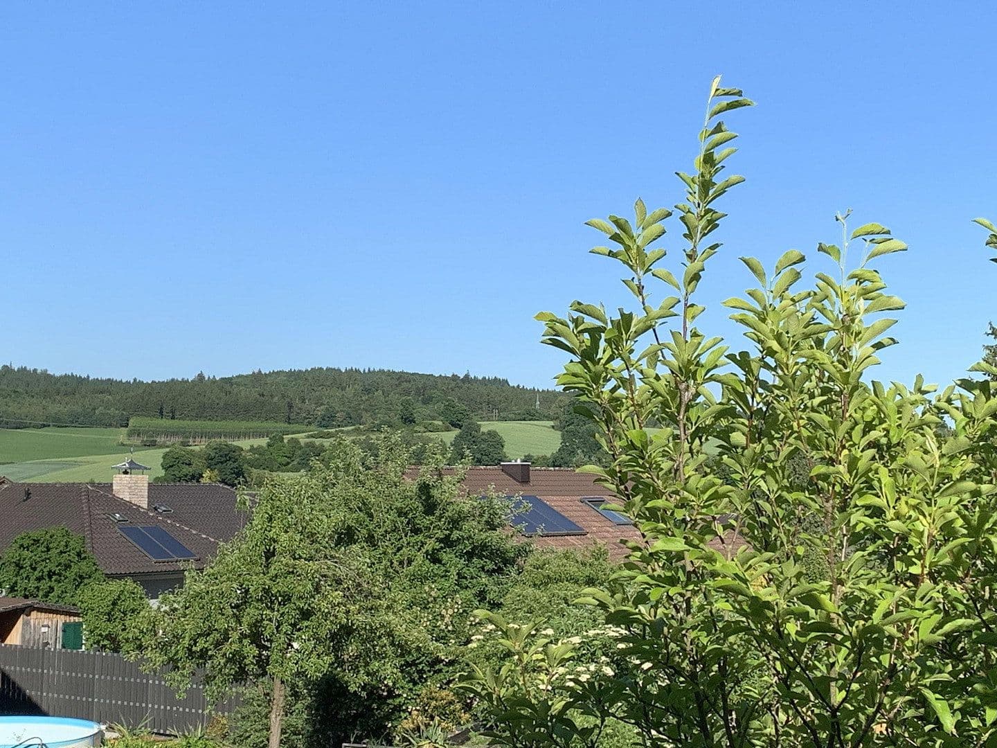 Prodej domu 210 m², pozemek 906 m², Bad Birnbach, Bavorsko Prodej domu 210 m², pozemek 906 m², Bad Birnbach, Bavorsko