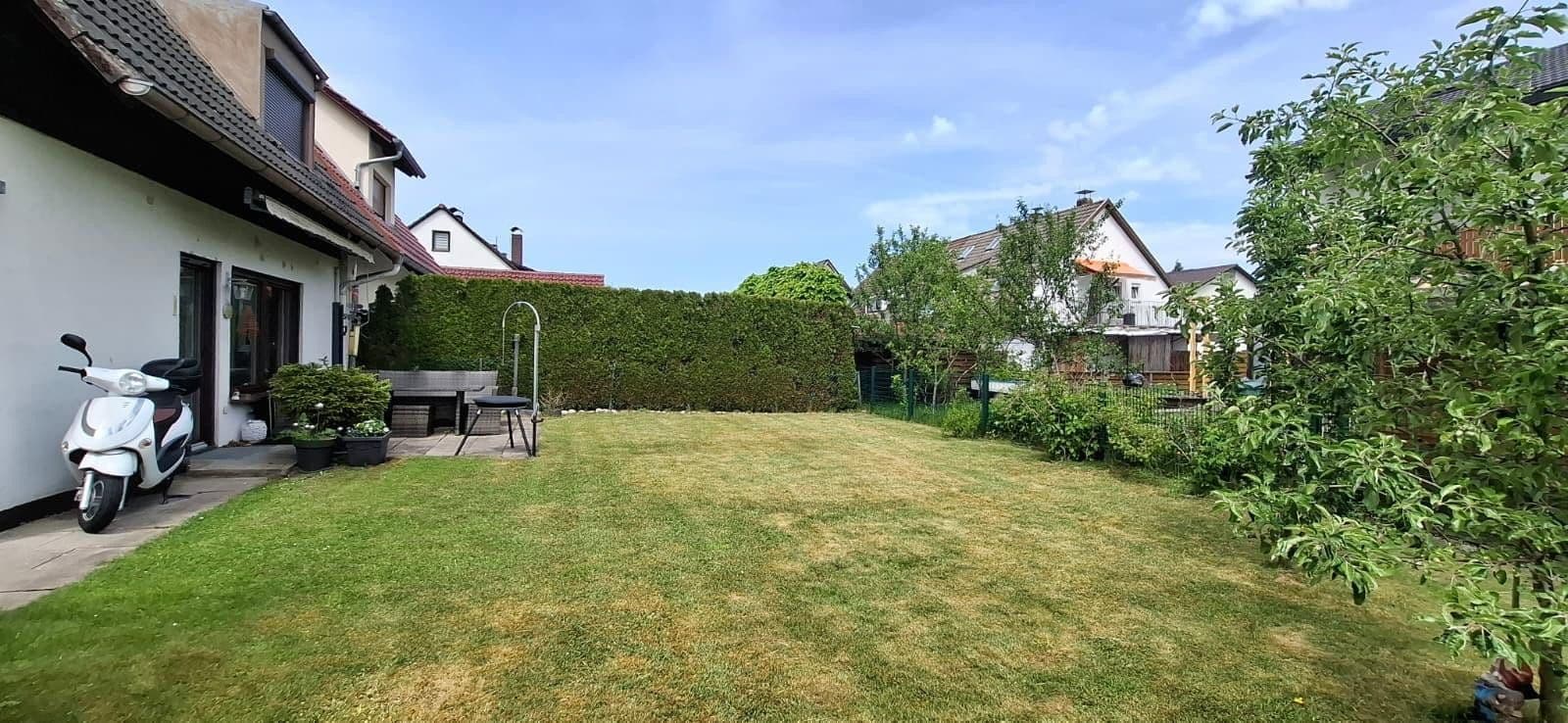 Prodej domu 104 m², pozemek 397 m², Griegweg 23a, Geretsried, Bavorsko Prodej domu 104 m², pozemek 397 m², Griegweg 23a, Geretsried, Bavorsko