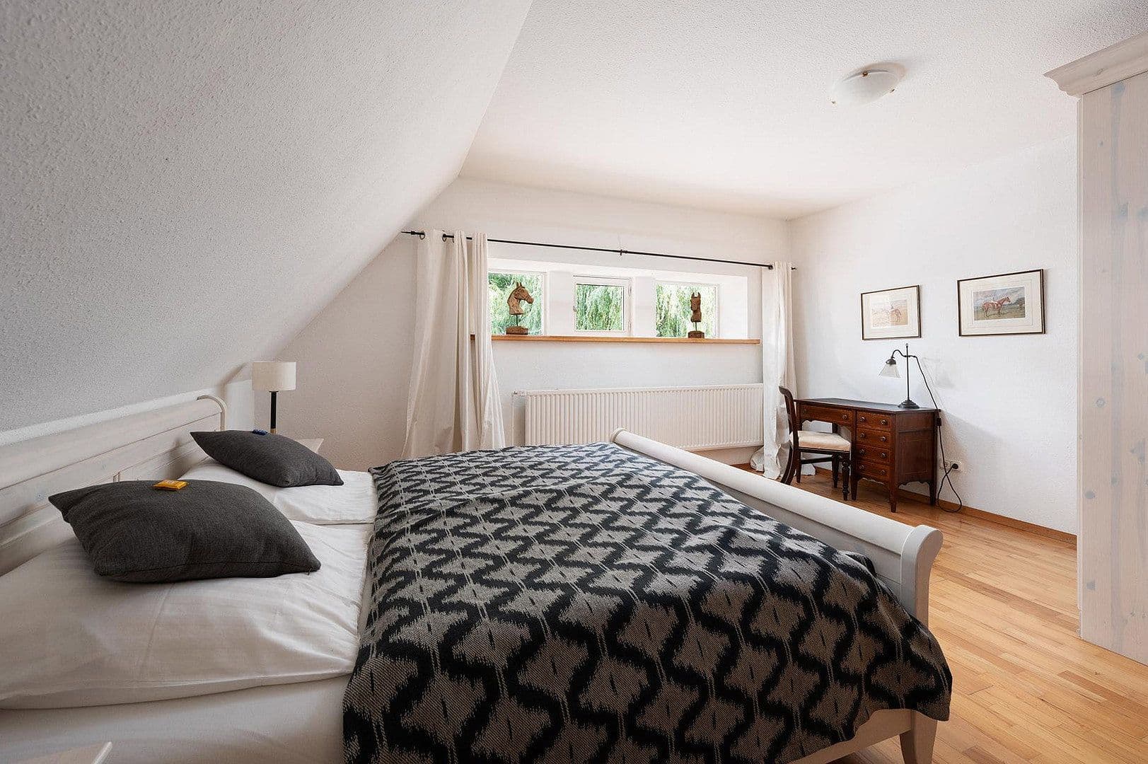 Prodej domu 500 m², pozemek 6.275 m², Lauenbrücker Straße 5, Schneverdingen, Dolní Sasko Prodej domu 500 m², pozemek 6.275 m², Lauenbrücker Straße 5, Schneverdingen, Dolní Sasko