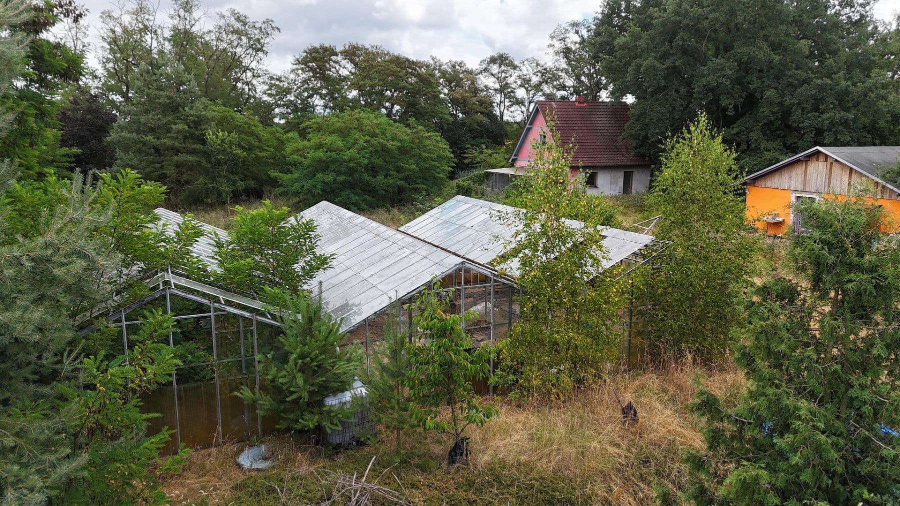 Prodej domu 120 m², pozemek 4.500 m², Königendorferstr. 85, Dessau-Rosslau, Sasko-Anhaltsko Prodej domu 120 m², pozemek 4.500 m², Königendorferstr. 85, Dessau-Rosslau, Sasko-Anhaltsko