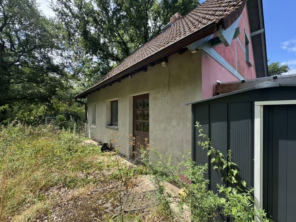 Prodej domu 120 m², pozemek 4.500 m², Königendorferstr. 85, Dessau-Rosslau, Sasko-Anhaltsko Prodej domu 120 m², pozemek 4.500 m², Königendorferstr. 85, Dessau-Rosslau, Sasko-Anhaltsko