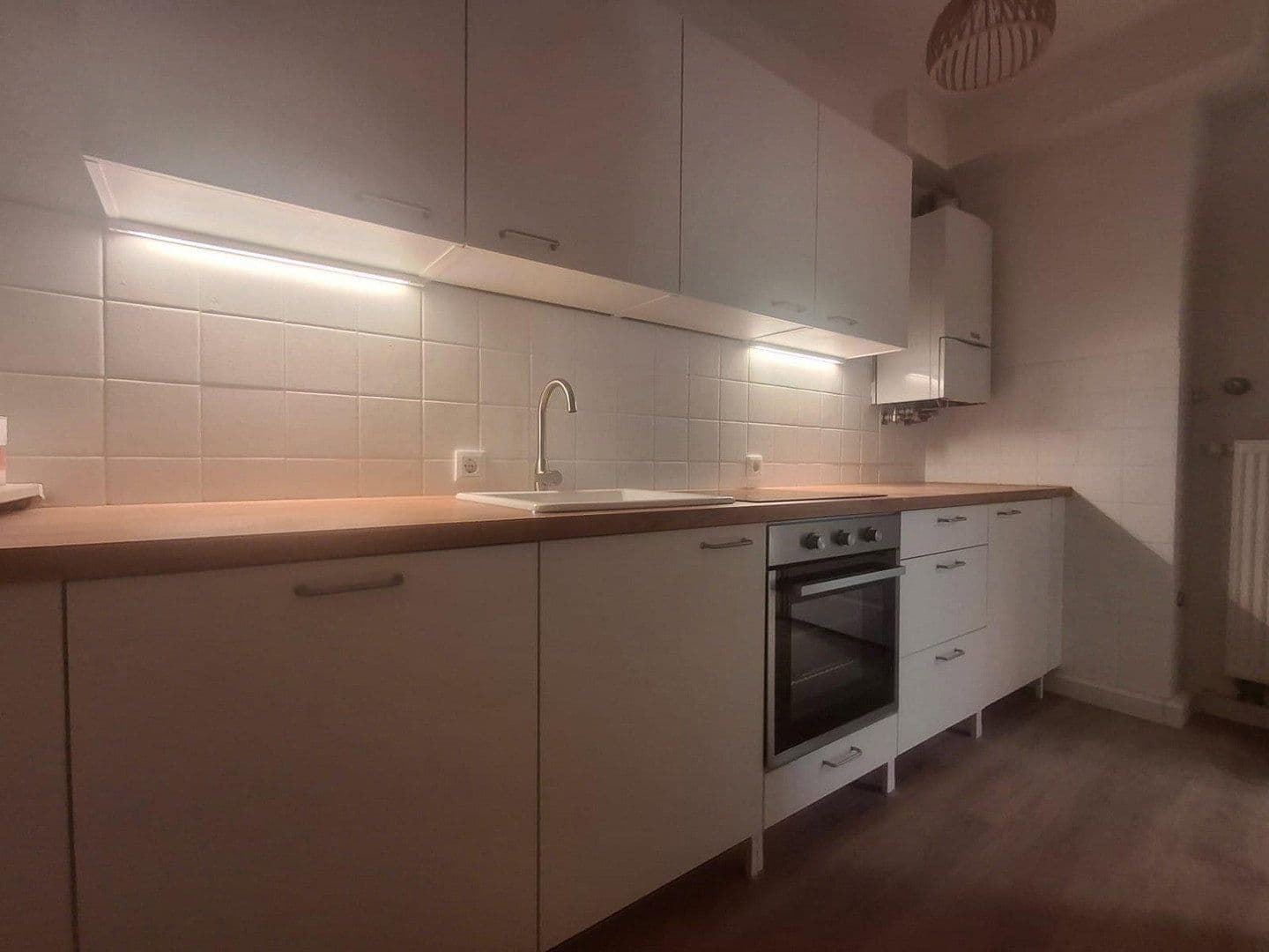 Pronájem bytu 15 m², Rollnerstraße 40, Nürnberg, Bavorsko Pronájem bytu 15 m², Rollnerstraße 40, Nürnberg, Bavorsko