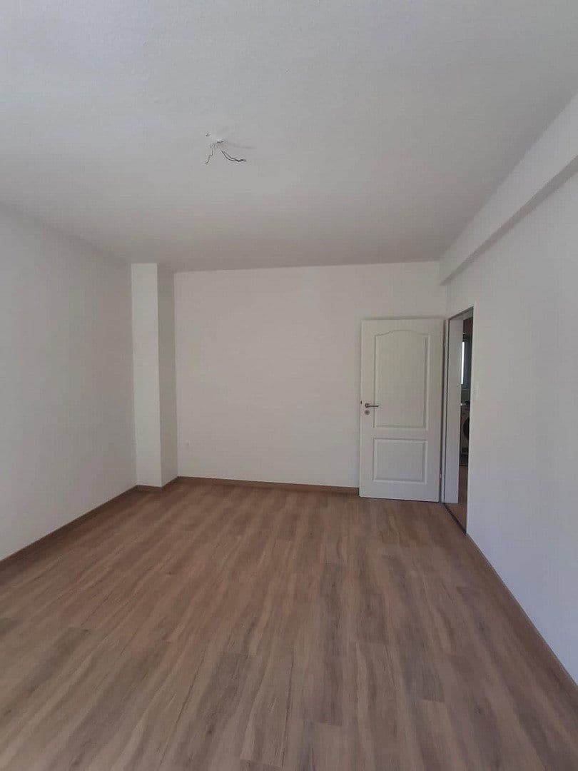 Pronájem bytu 15 m², Rollnerstraße 40, Nürnberg, Bavorsko Pronájem bytu 15 m², Rollnerstraße 40, Nürnberg, Bavorsko