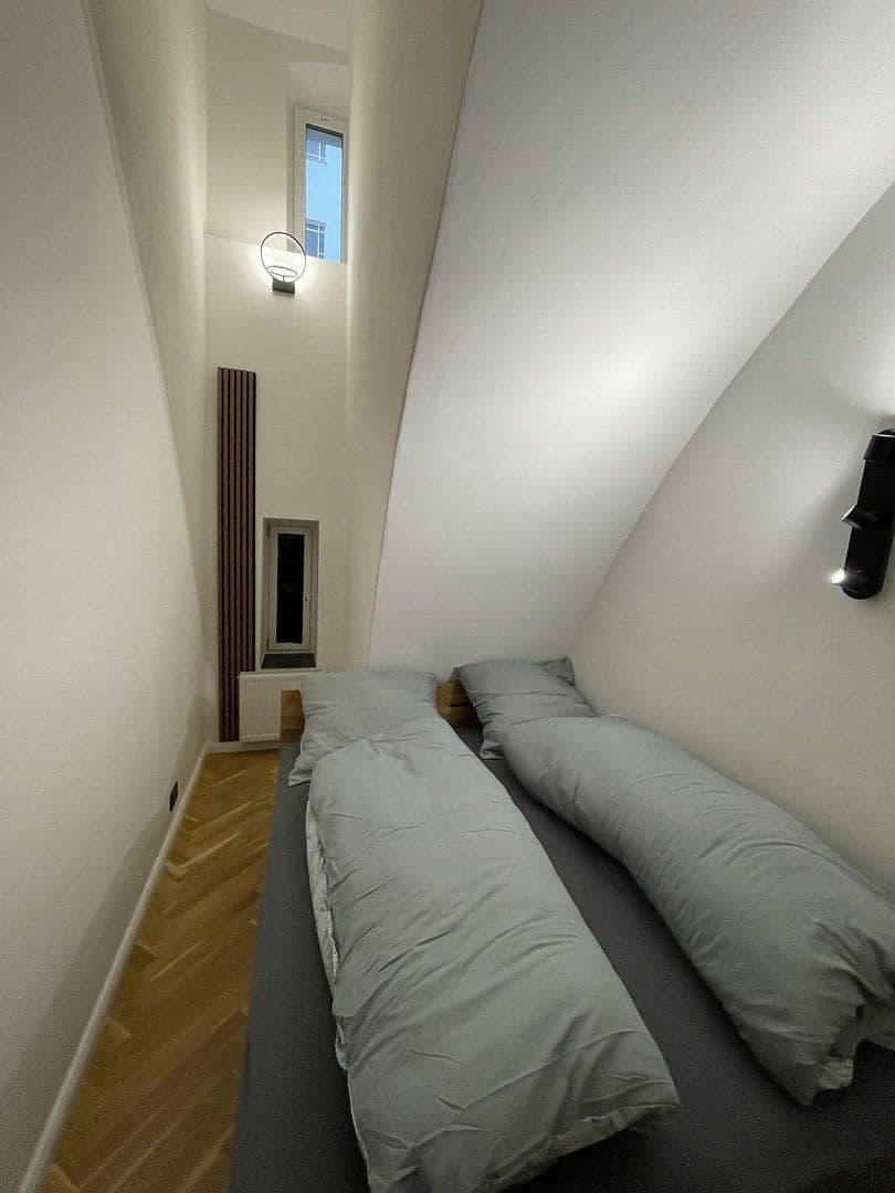 Pronájem bytu 2+1 45 m², Berlin, Berlín Pronájem bytu 2+1 45 m², Berlin, Berlín