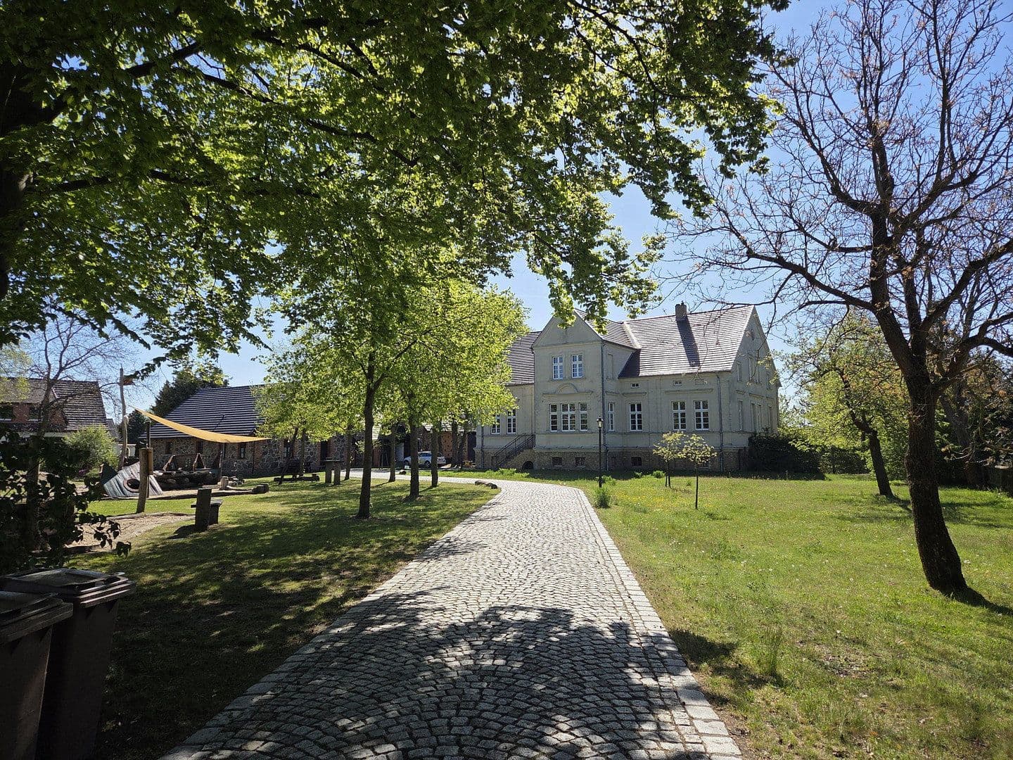 Prodej domu 1.426 m², pozemek 4.406 m², Schleife - Slepo, Sasko Prodej domu 1.426 m², pozemek 4.406 m², Schleife - Slepo, Sasko