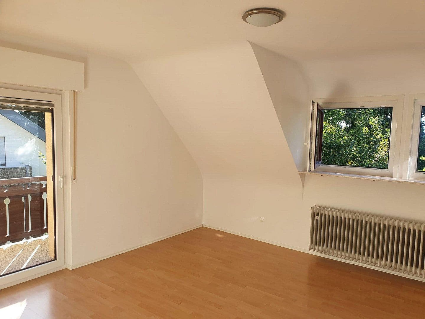 Pronájem bytu 2+1 63 m², Bad Herrenalb, Bádensko-Württembersko Pronájem bytu 2+1 63 m², Bad Herrenalb, Bádensko-Württembersko