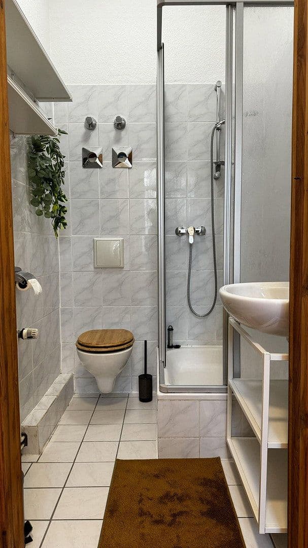 Pronájem bytu 1+kk 30 m², Alaunstr. 82, Dresden, Sasko Pronájem bytu 1+kk 30 m², Alaunstr. 82, Dresden, Sasko