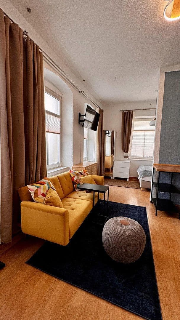 Pronájem bytu 1+kk 30 m², Alaunstr. 82, Dresden, Sasko Pronájem bytu 1+kk 30 m², Alaunstr. 82, Dresden, Sasko