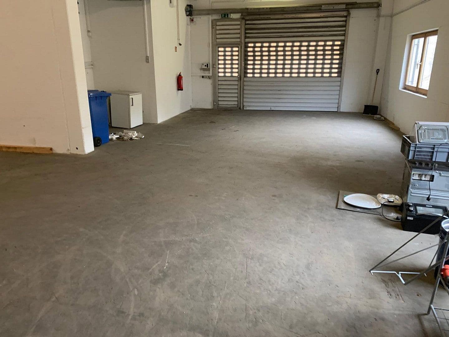 Pronájem nebytového prostoru 6.000 m², Ratzinger Weg 26, Kostelec nad Lesy, Bavorsko Pronájem nebytového prostoru 6.000 m², Ratzinger Weg 26, Kostelec nad Lesy, Bavorsko