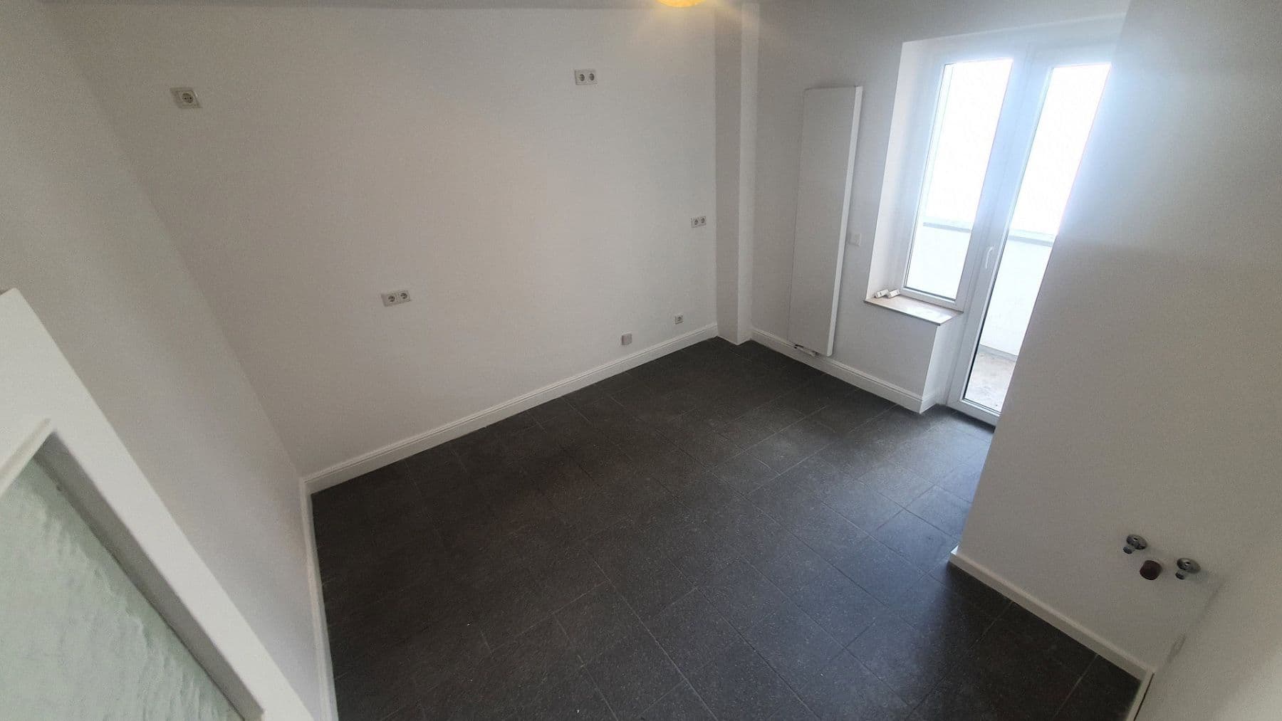 Pronájem bytu 2+1 65 m², Derendorfer Straße 14, Düsseldorf, Severní Porýní-Vestfálsko Pronájem bytu 2+1 65 m², Derendorfer Straße 14, Düsseldorf, Severní Porýní-Vestfálsko