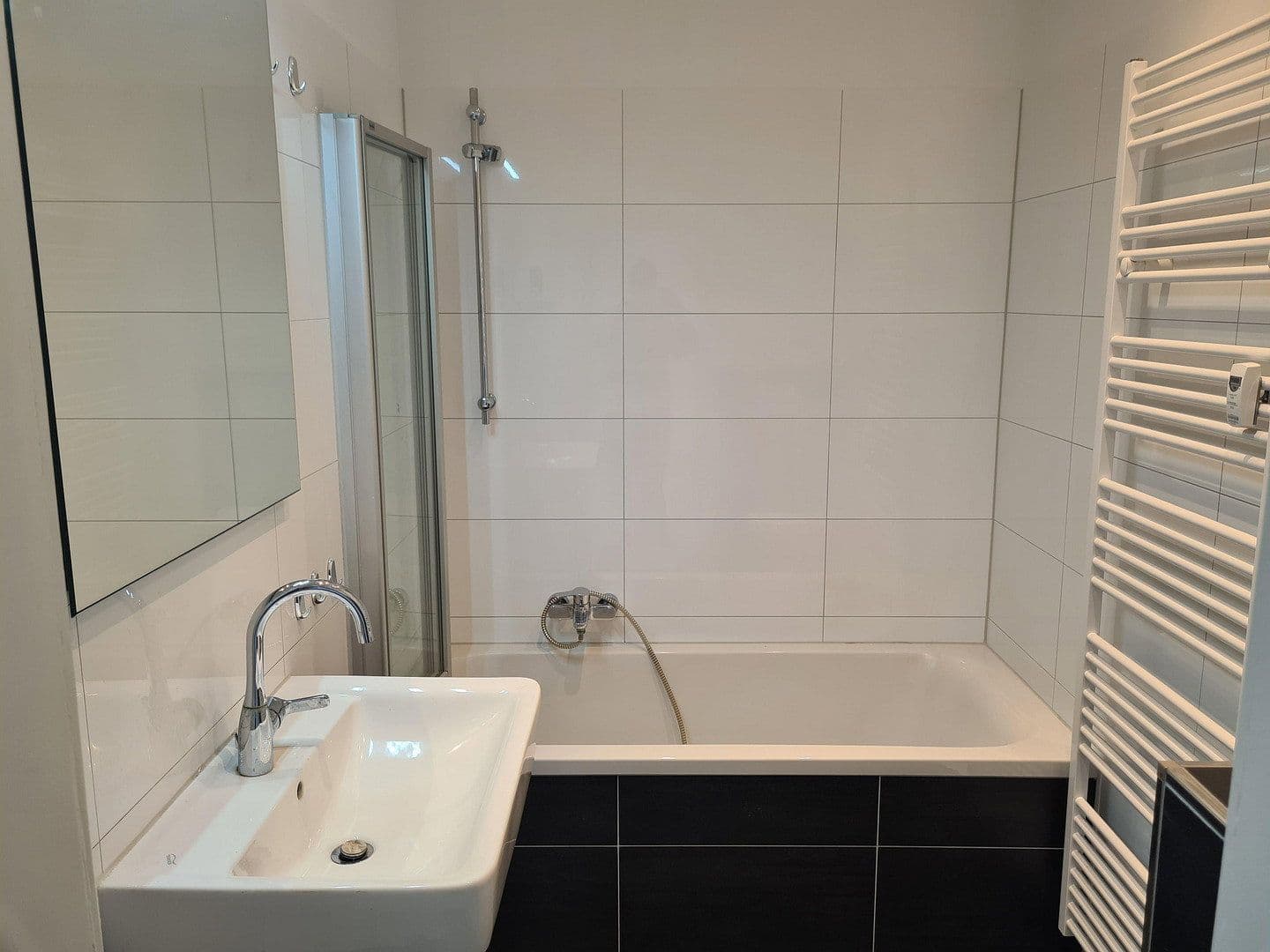 Pronájem bytu 4+kk 102 m², Uhlenbrockstrasse 13, Gelsenkirchen, Severní Porýní-Vestfálsko Pronájem bytu 4+kk 102 m², Uhlenbrockstrasse 13, Gelsenkirchen, Severní Porýní-Vestfálsko