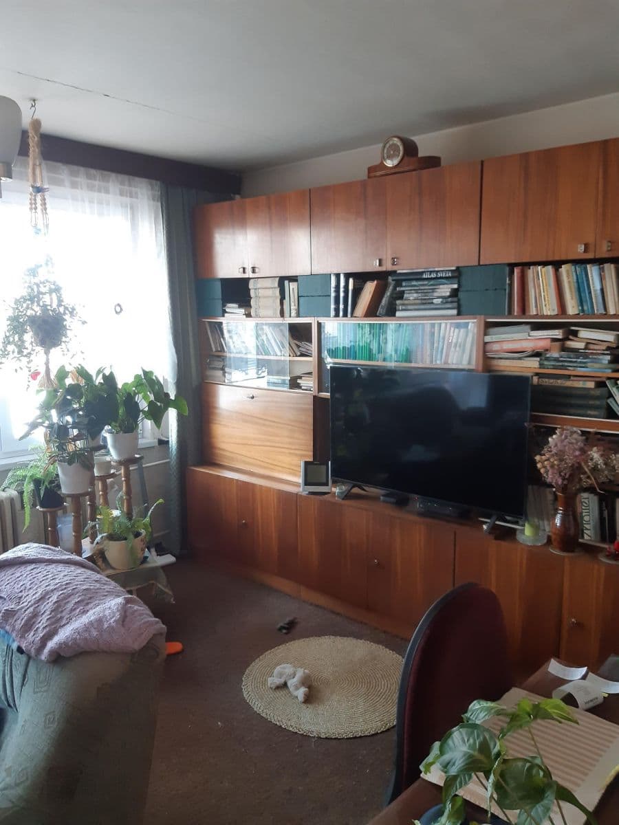 Prodej bytu 3+1 68 m², kpt. Nálepky, Třinec, Moravskoslezský kraj Prodej bytu 3+1 68 m², kpt. Nálepky, Třinec, Moravskoslezský kraj