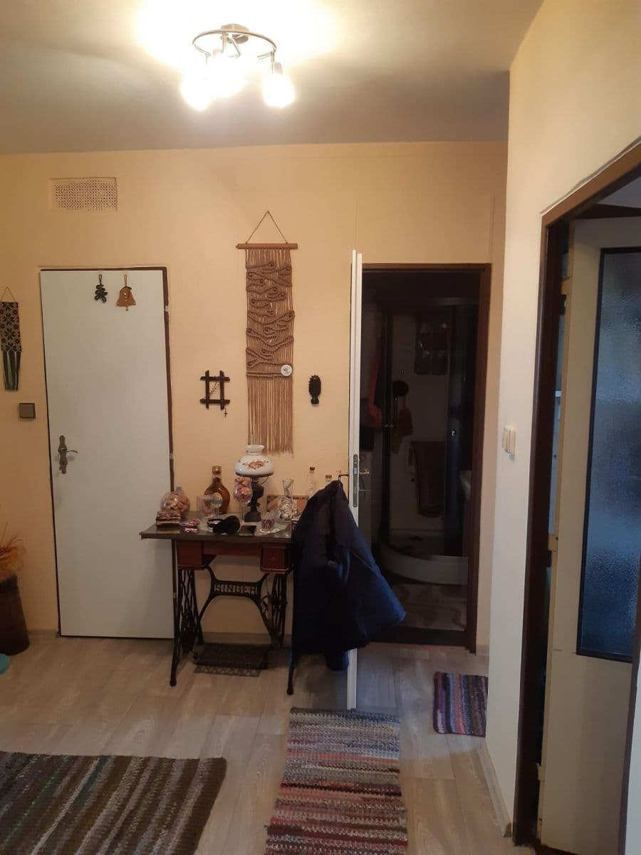 Prodej bytu 3+1 68 m², kpt. Nálepky, Třinec, Moravskoslezský kraj Prodej bytu 3+1 68 m², kpt. Nálepky, Třinec, Moravskoslezský kraj