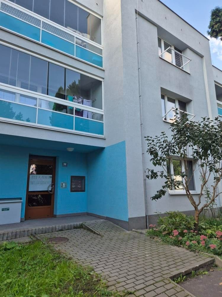 Pronájem bytu 1+kk 34 m², Květinová, Orlová, Moravskoslezský kraj Pronájem bytu 1+kk 34 m², Květinová, Orlová, Moravskoslezský kraj