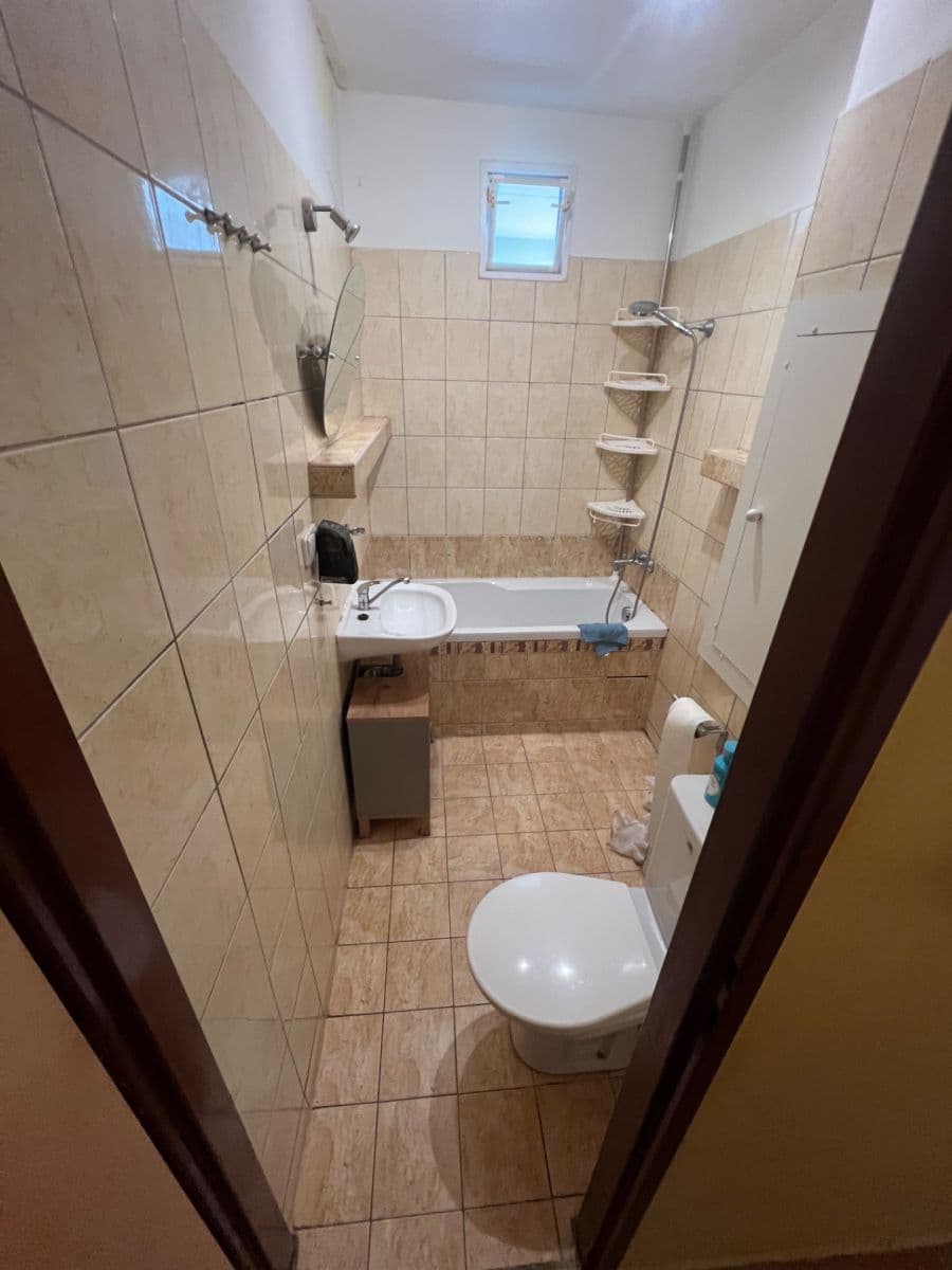 Prodej bytu 3+1 58 m², Nedvědova, Olomouc, Olomoucký kraj Prodej bytu 3+1 58 m², Nedvědova, Olomouc, Olomoucký kraj