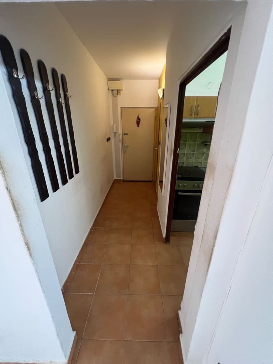 Prodej bytu 3+1 58 m², Nedvědova, Olomouc, Olomoucký kraj Prodej bytu 3+1 58 m², Nedvědova, Olomouc, Olomoucký kraj
