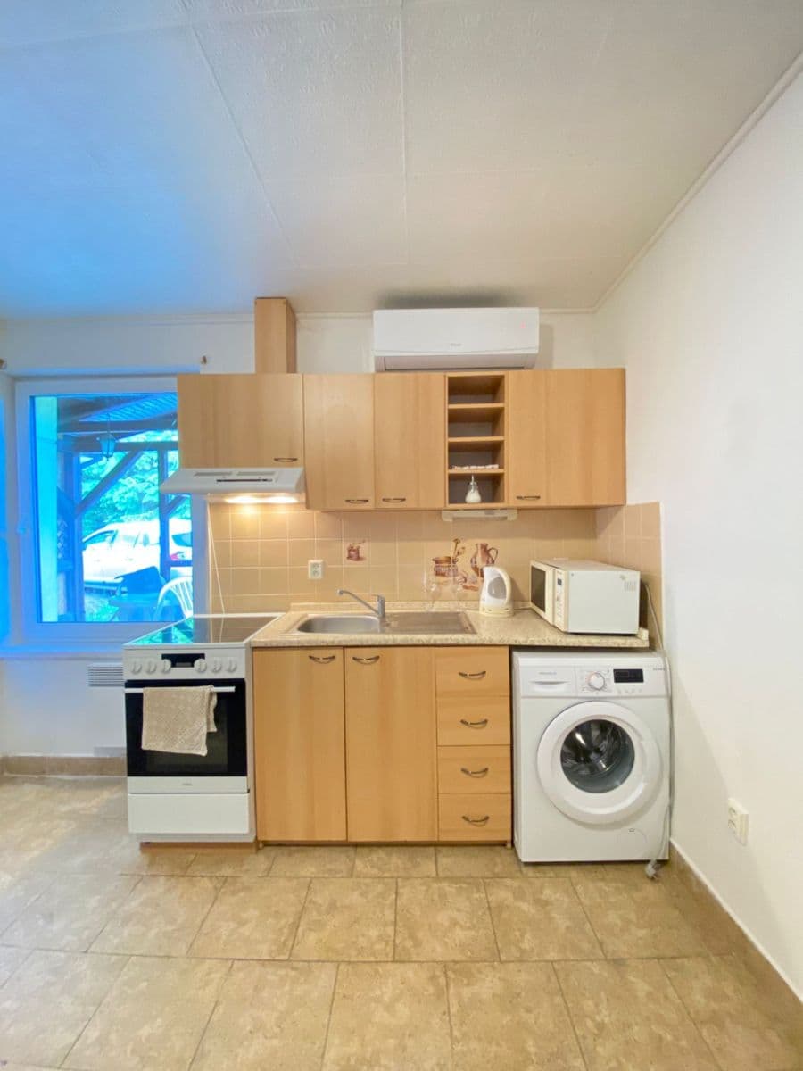 Pronájem bytu 2+kk 38 m², Suchý, Jihomoravský kraj Pronájem bytu 2+kk 38 m², Suchý, Jihomoravský kraj