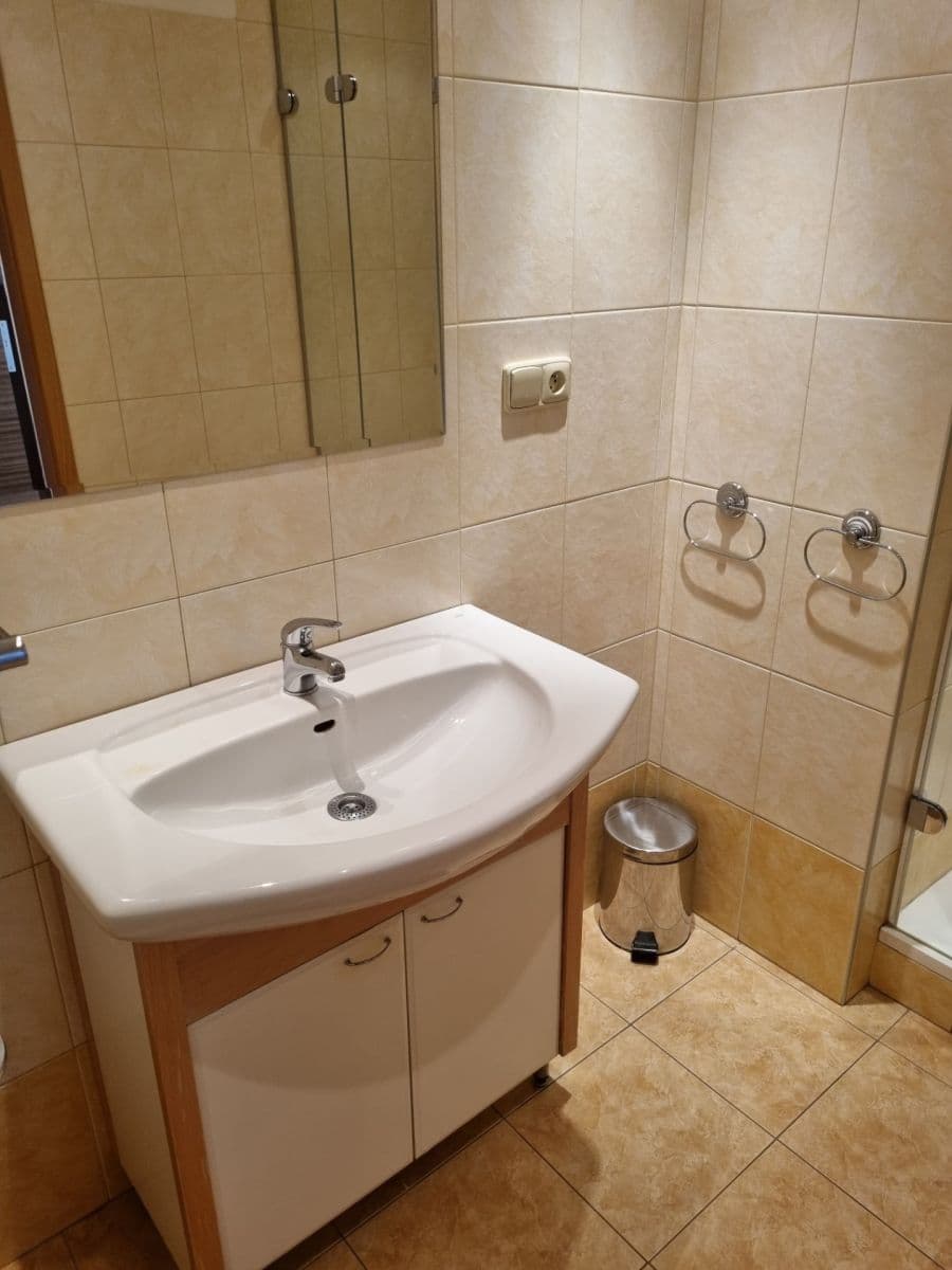 Prodej bytu 3+kk 62 m², Papírníkova, Praha, Praha Prodej bytu 3+kk 62 m², Papírníkova, Praha, Praha