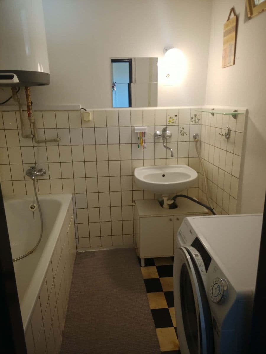 Prodej bytu 2+1 55 m², Na Kloboučku, Brandýs nad Labem-Stará Boleslav, Středočeský kraj Prodej bytu 2+1 55 m², Na Kloboučku, Brandýs nad Labem-Stará Boleslav, Středočeský kraj