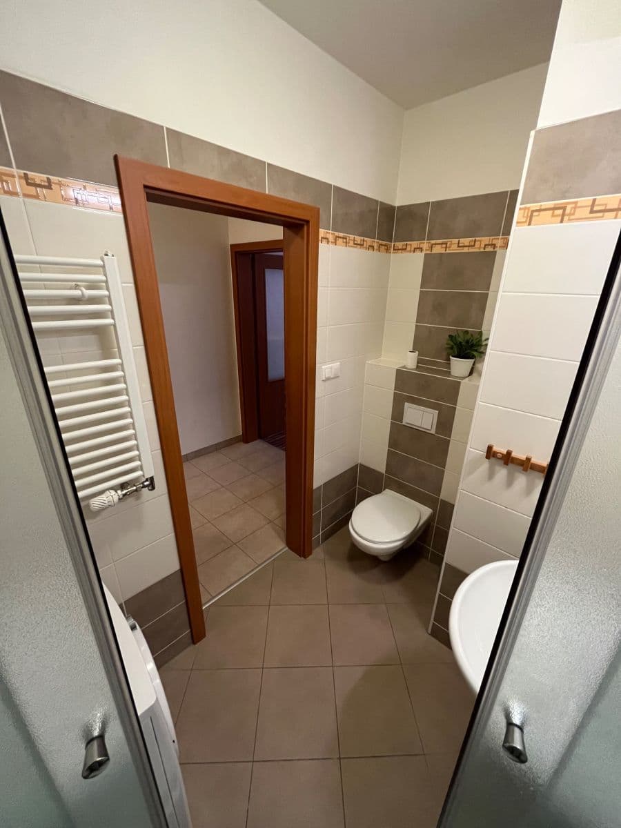 Pronájem bytu 1+kk 33 m², Davidovičova, Praha, Praha Pronájem bytu 1+kk 33 m², Davidovičova, Praha, Praha