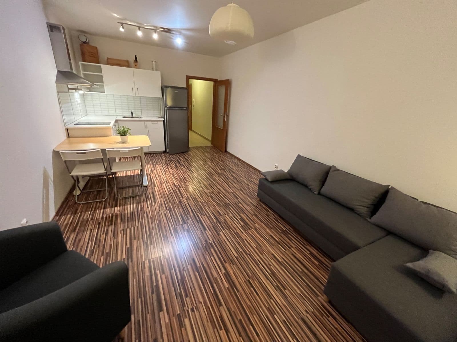 Pronájem bytu 1+kk 33 m², Davidovičova, Praha, Praha Pronájem bytu 1+kk 33 m², Davidovičova, Praha, Praha