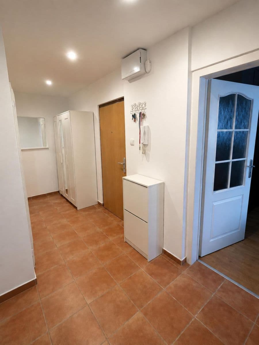 Pronájem bytu 3+kk 64 m², Makovského, Praha, Praha Pronájem bytu 3+kk 64 m², Makovského, Praha, Praha