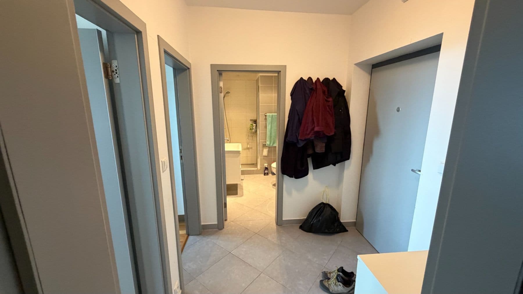 Prodej bytu 2+kk 50 m², V Zářezu, Praha, Praha Prodej bytu 2+kk 50 m², V Zářezu, Praha, Praha