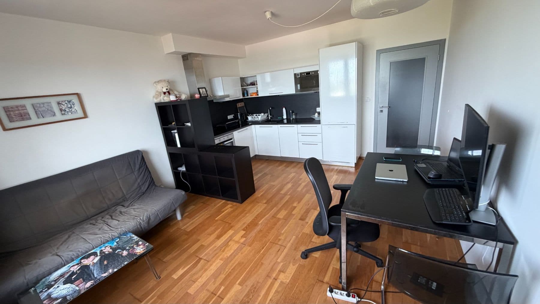 Prodej bytu 2+kk 50 m², V Zářezu, Praha, Praha Prodej bytu 2+kk 50 m², V Zářezu, Praha, Praha