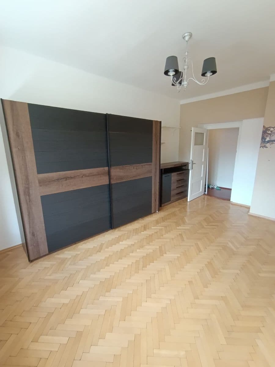 Pronájem bytu 2+1 81 m², Palachova, Ústí nad Labem, Ústecký kraj Pronájem bytu 2+1 81 m², Palachova, Ústí nad Labem, Ústecký kraj