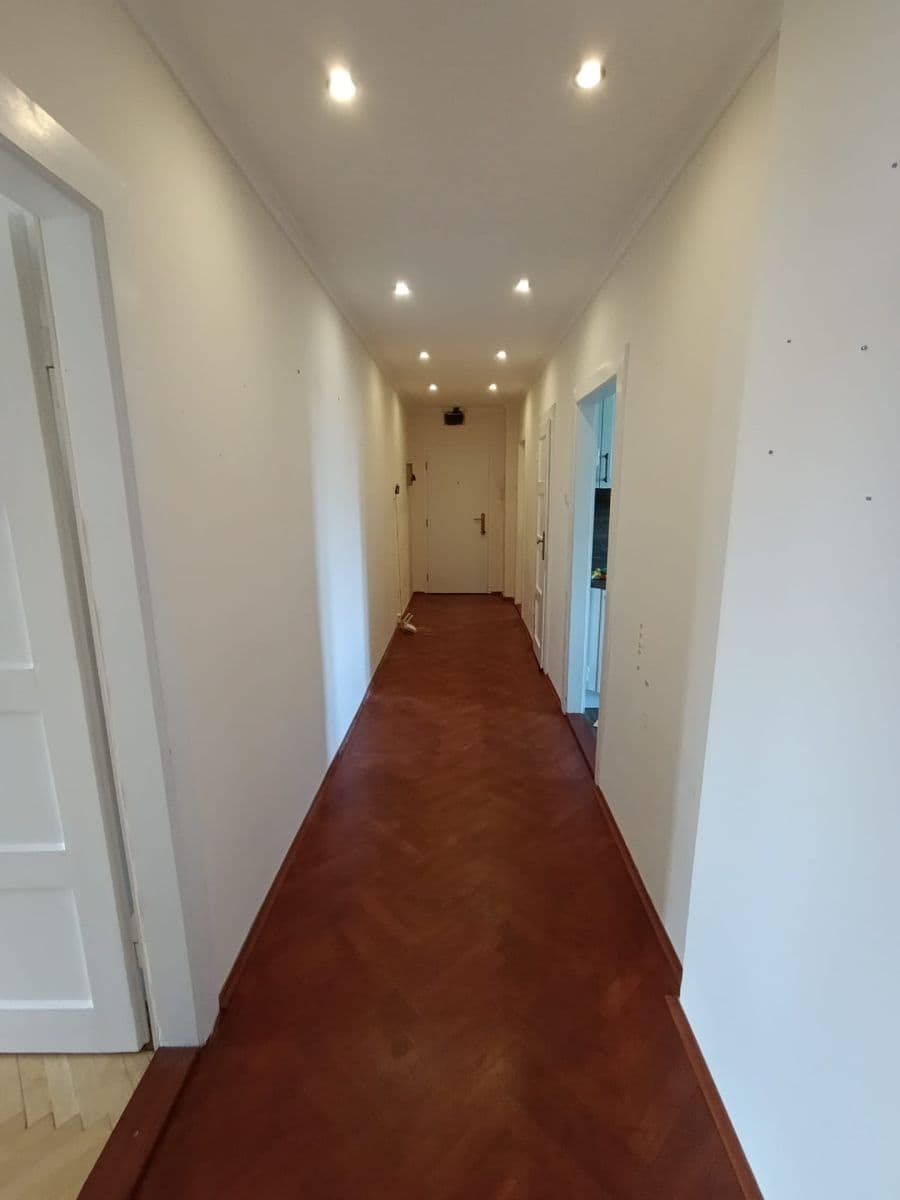 Pronájem bytu 2+1 81 m², Palachova, Ústí nad Labem, Ústecký kraj Pronájem bytu 2+1 81 m², Palachova, Ústí nad Labem, Ústecký kraj