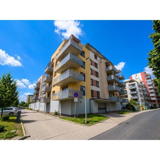 Pronájem bytu 2+kk 50 m², Bermanova, Praha, Praha Pronájem bytu 2+kk 50 m², Bermanova, Praha, Praha