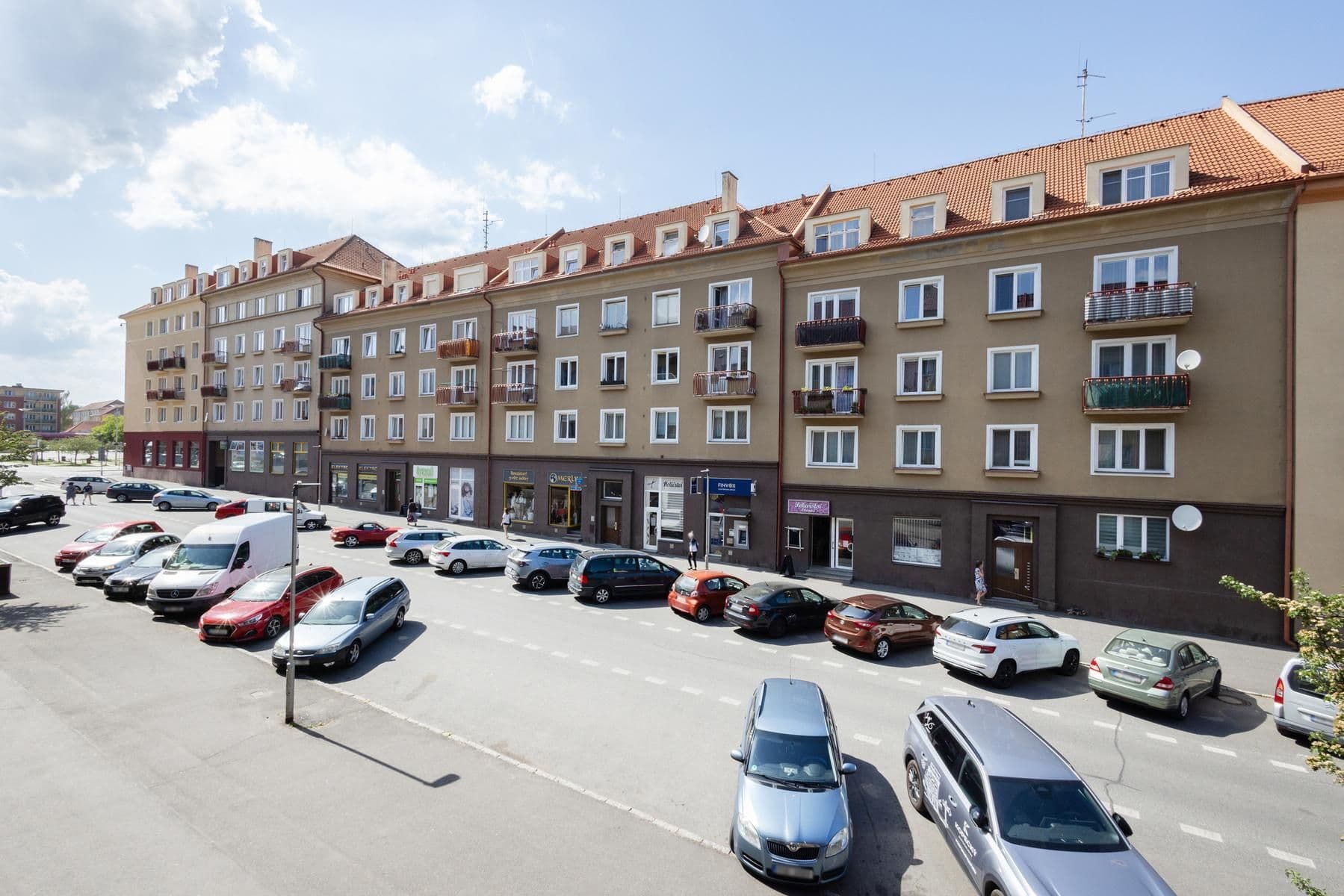 Prodej bytu 2+1 86 m², třída Osvobození, Příbram, Středočeský kraj Prodej bytu 2+1 86 m², třída Osvobození, Příbram, Středočeský kraj