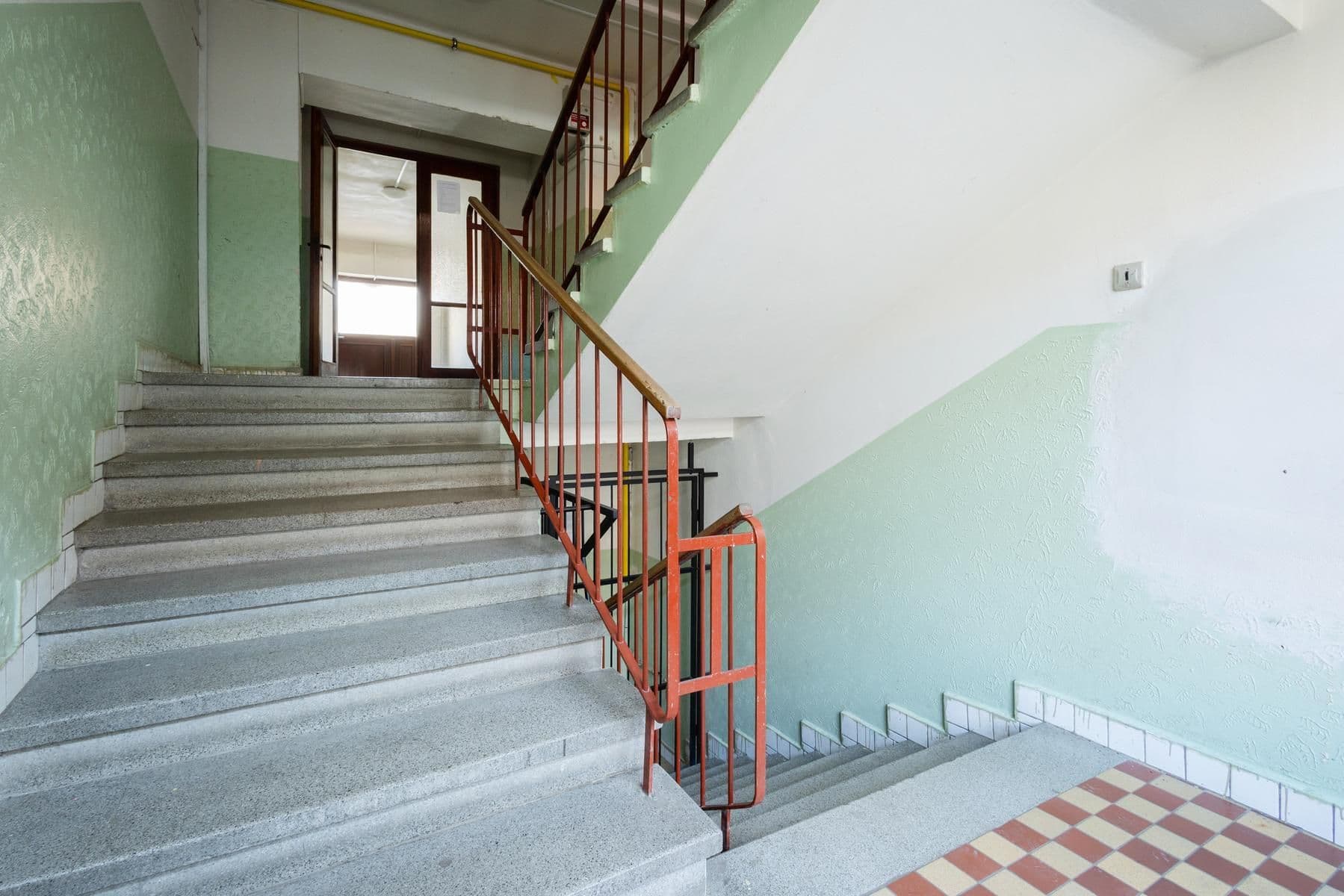 Prodej bytu 2+1 86 m², třída Osvobození, Příbram, Středočeský kraj Prodej bytu 2+1 86 m², třída Osvobození, Příbram, Středočeský kraj