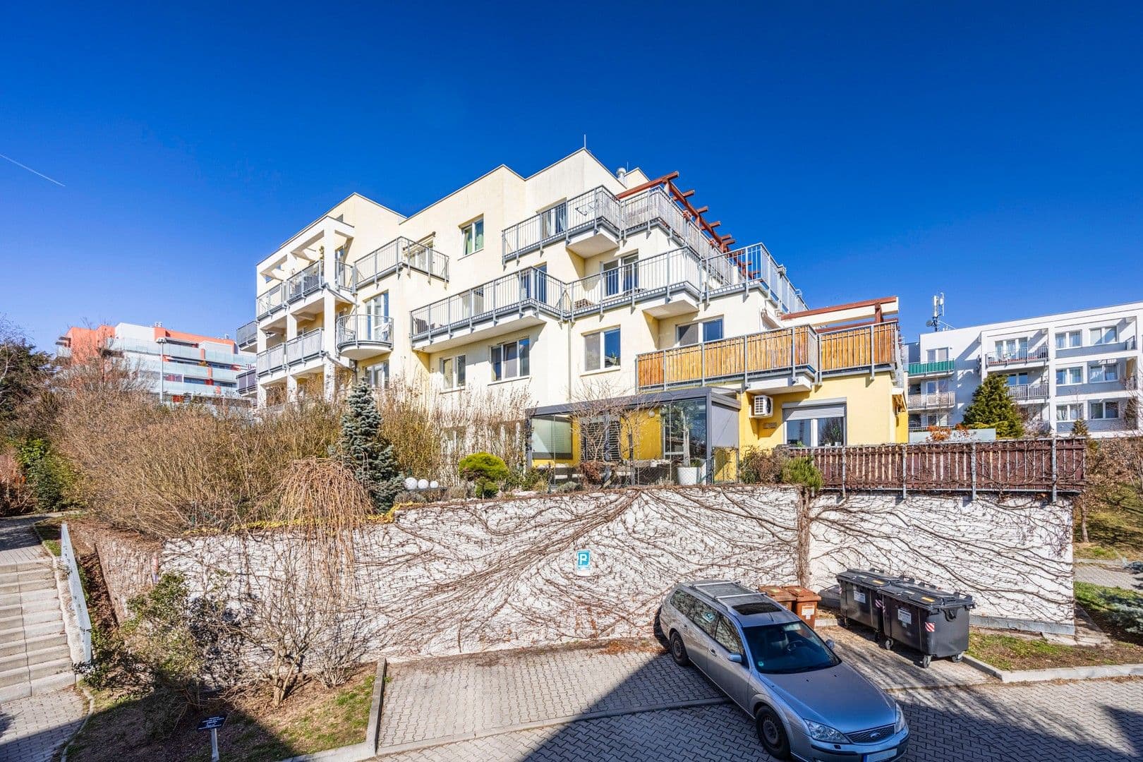 Pronájem bytu 2+kk 63 m², Wiesenthalova, Praha, Praha Pronájem bytu 2+kk 63 m², Wiesenthalova, Praha, Praha
