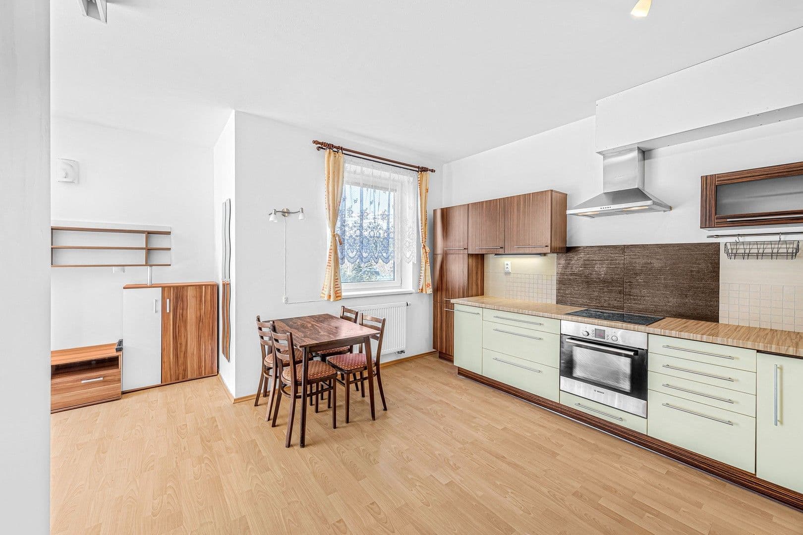 Pronájem bytu 2+kk 63 m², Wiesenthalova, Praha, Praha Pronájem bytu 2+kk 63 m², Wiesenthalova, Praha, Praha