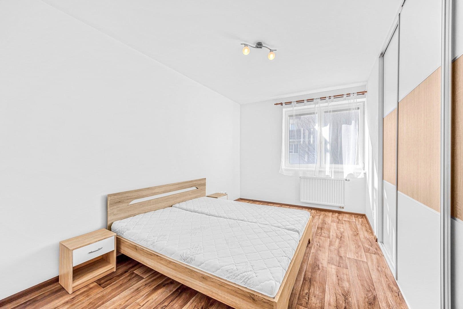 Pronájem bytu 2+kk 63 m², Wiesenthalova, Praha, Praha Pronájem bytu 2+kk 63 m², Wiesenthalova, Praha, Praha