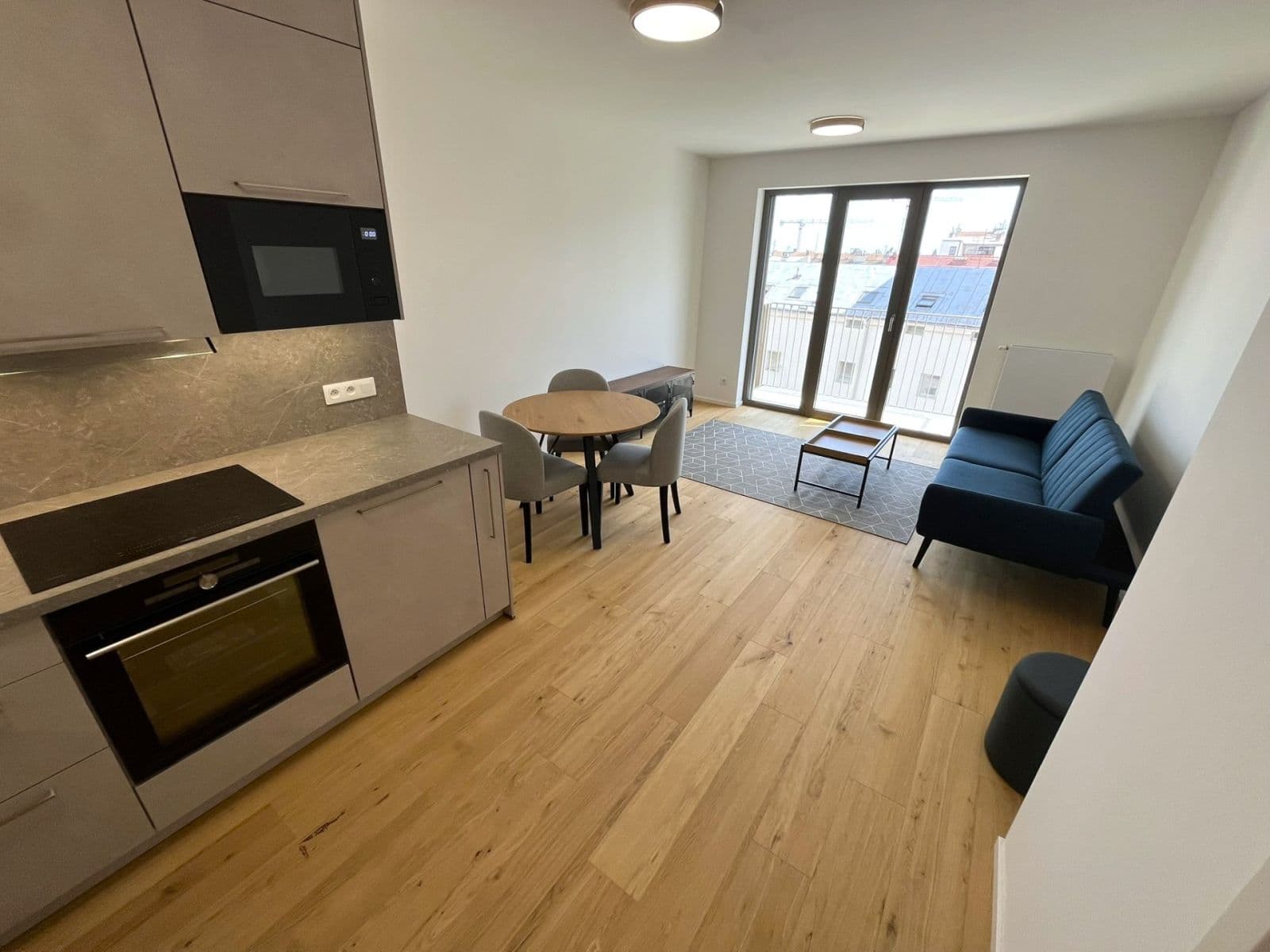 Pronájem bytu 2+kk 48 m², Bratislavská, Brno, Jihomoravský kraj Pronájem bytu 2+kk 48 m², Bratislavská, Brno, Jihomoravský kraj