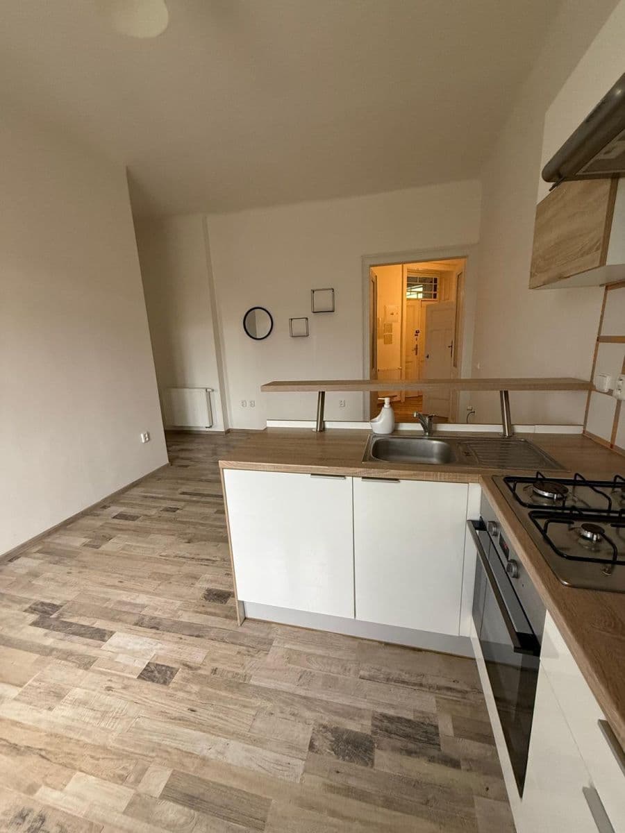 Pronájem bytu 2+kk 52 m², Chládkova, Brno, Jihomoravský kraj Pronájem bytu 2+kk 52 m², Chládkova, Brno, Jihomoravský kraj