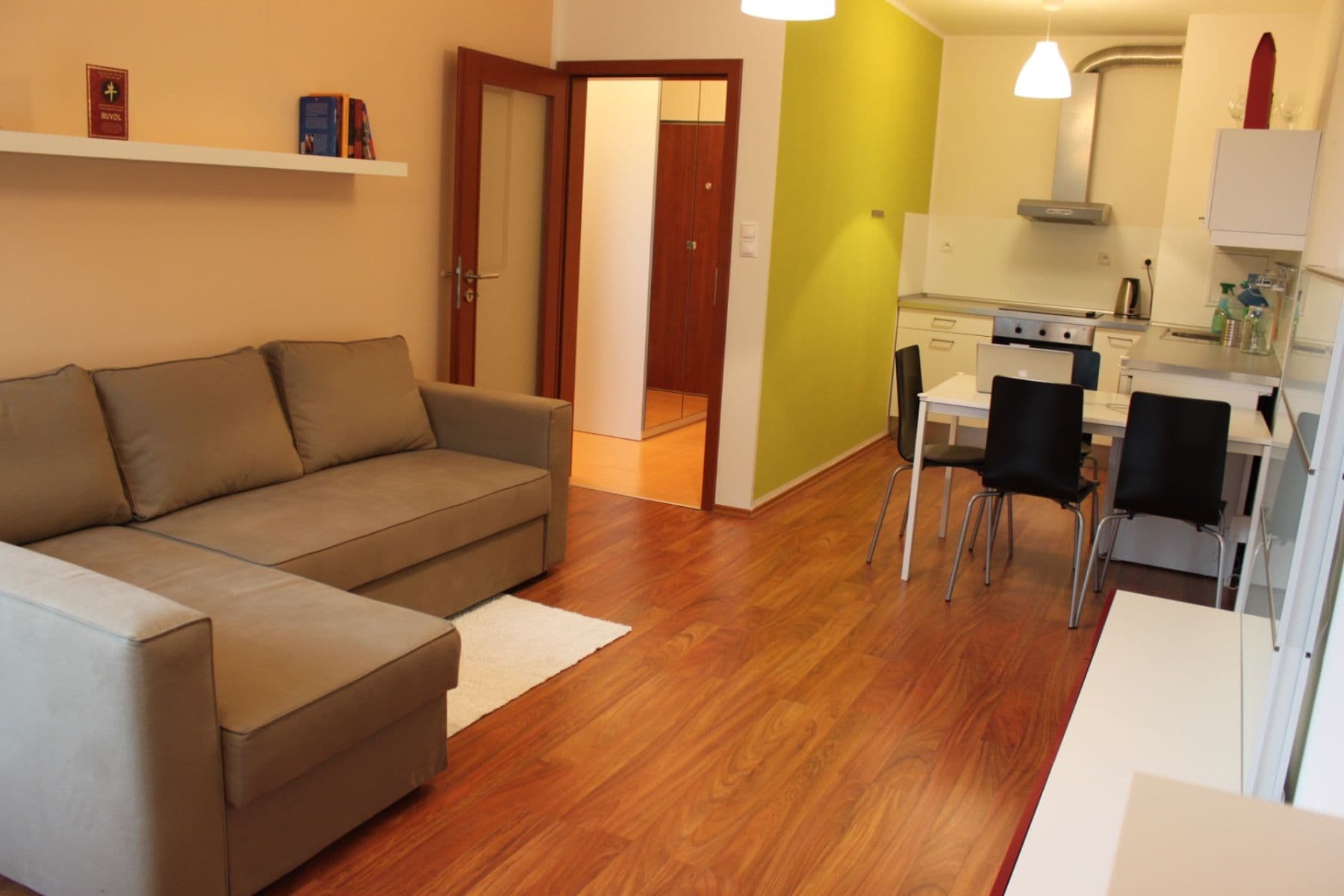 Pronájem bytu 2+kk 49 m², Babická, Praha, Praha Pronájem bytu 2+kk 49 m², Babická, Praha, Praha