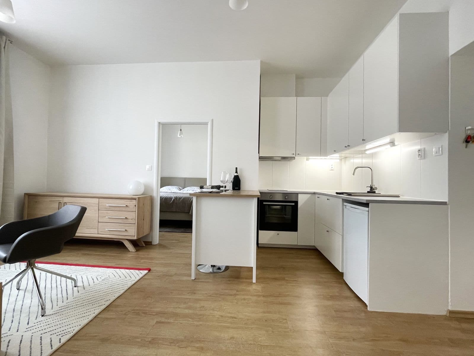 Pronájem bytu 43 m², Sarajevská, Praha, Praha Pronájem bytu 43 m², Sarajevská, Praha, Praha