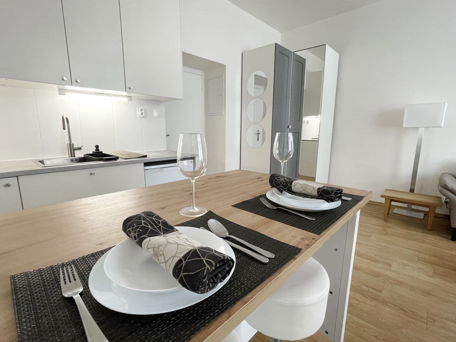 Pronájem bytu 43 m², Sarajevská, Praha, Praha Pronájem bytu 43 m², Sarajevská, Praha, Praha