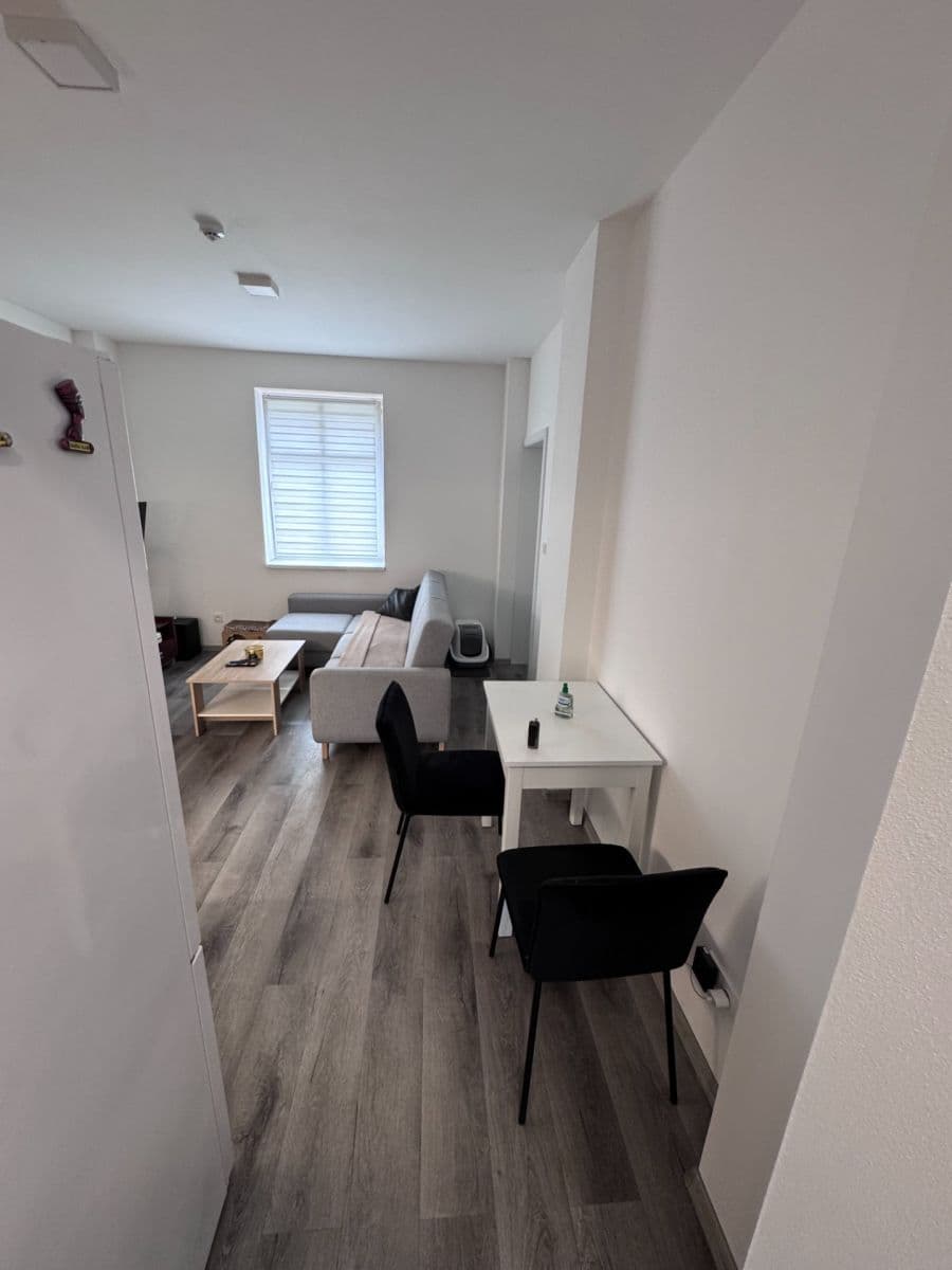 Pronájem bytu 2+kk 40 m², V Pastvinách, Liberec, Liberecký kraj Pronájem bytu 2+kk 40 m², V Pastvinách, Liberec, Liberecký kraj