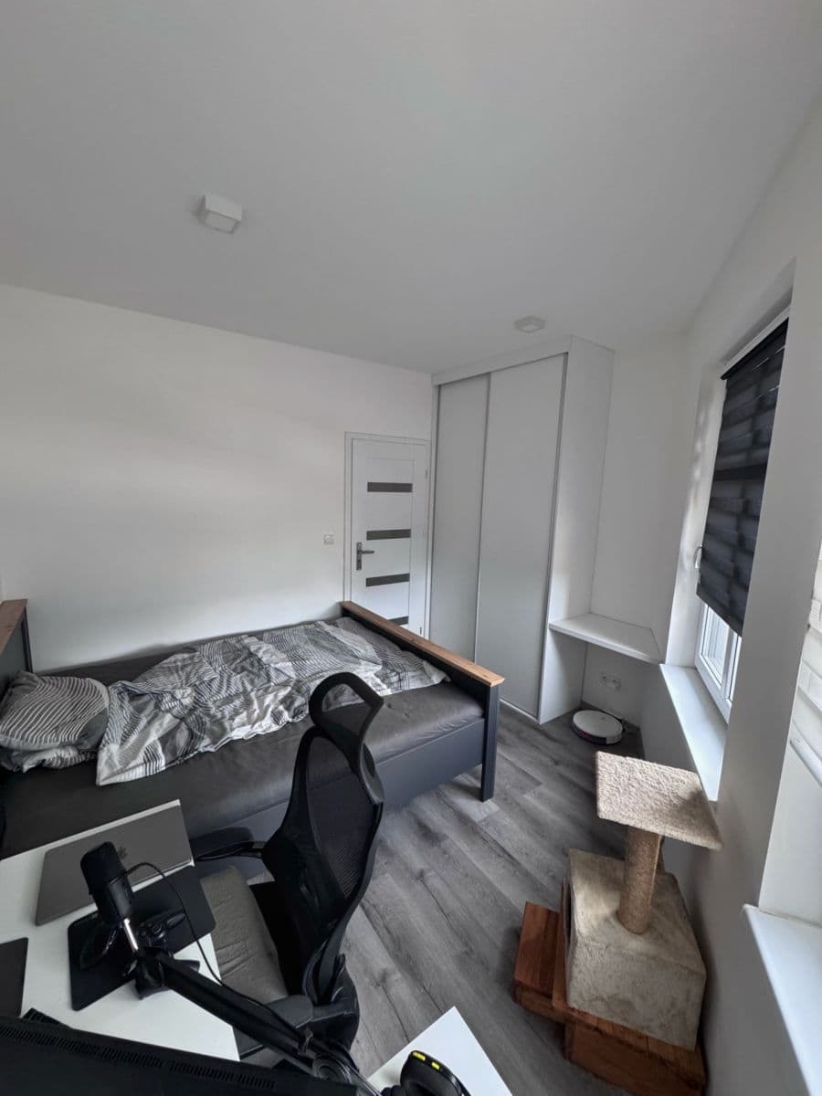 Pronájem bytu 2+kk 40 m², V Pastvinách, Liberec, Liberecký kraj Pronájem bytu 2+kk 40 m², V Pastvinách, Liberec, Liberecký kraj