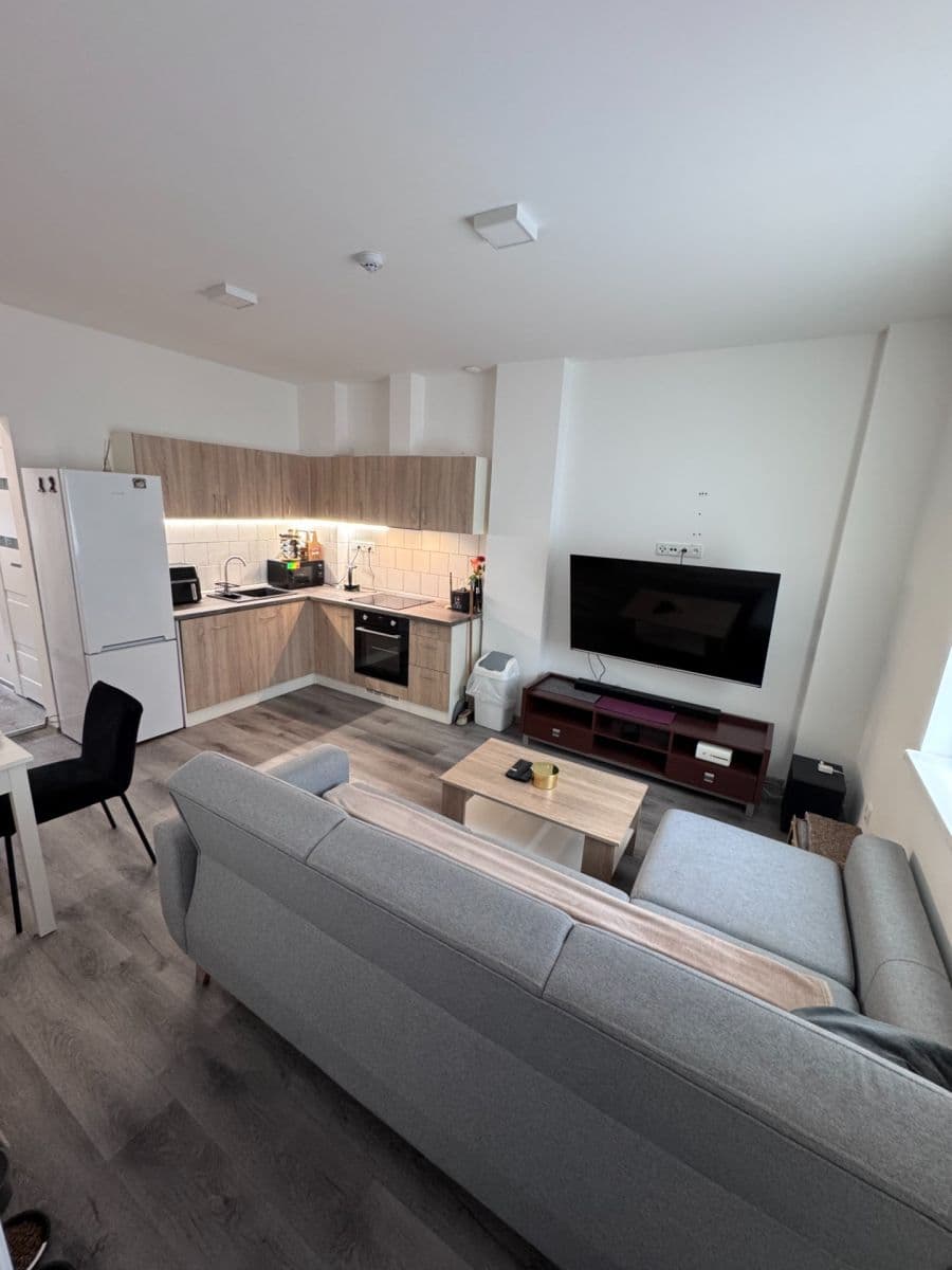 Pronájem bytu 2+kk 40 m², V Pastvinách, Liberec, Liberecký kraj Pronájem bytu 2+kk 40 m², V Pastvinách, Liberec, Liberecký kraj