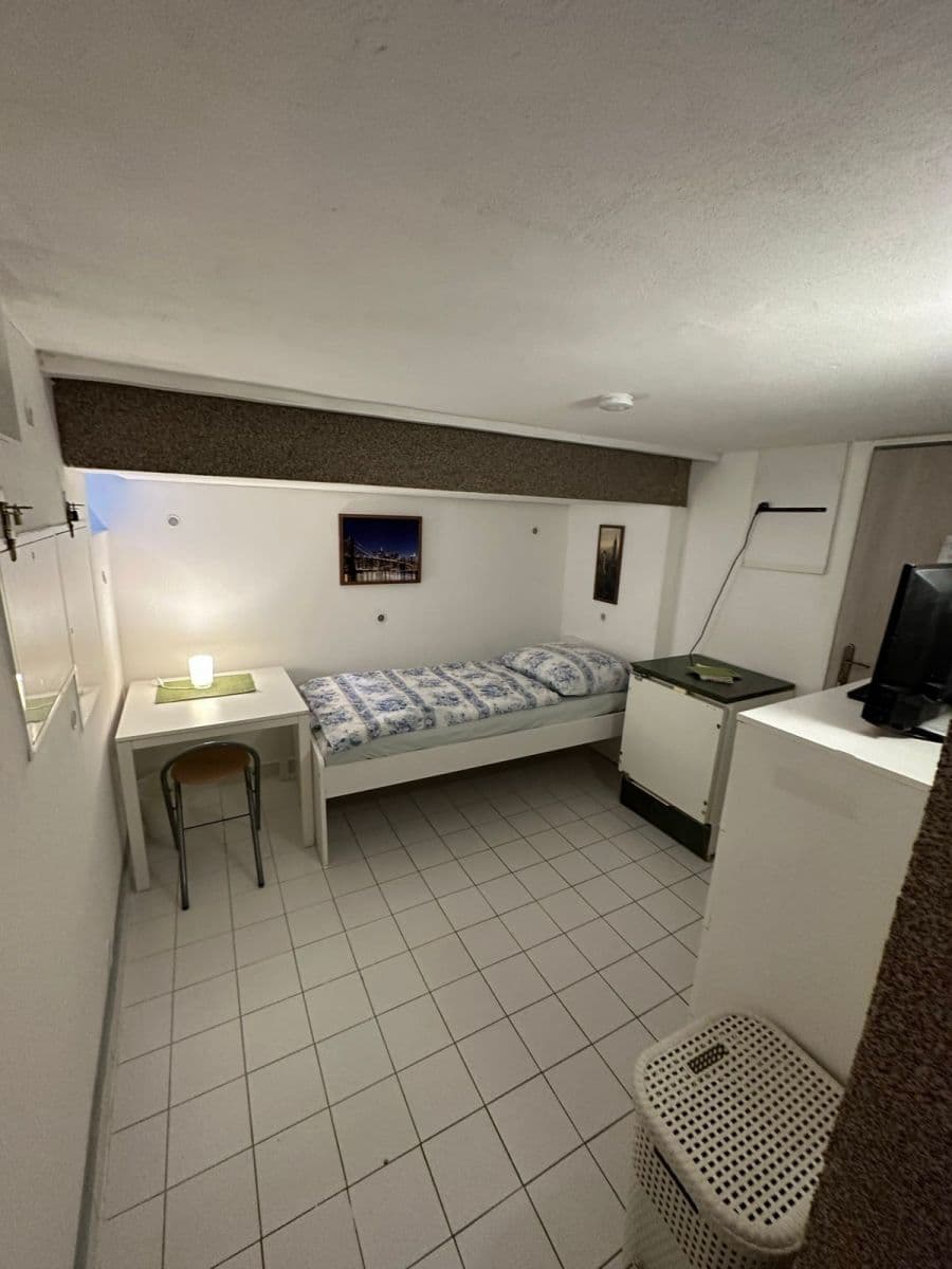 Pronájem bytu 1+kk 14 m², Náchodská, Praha, Praha Pronájem bytu 1+kk 14 m², Náchodská, Praha, Praha