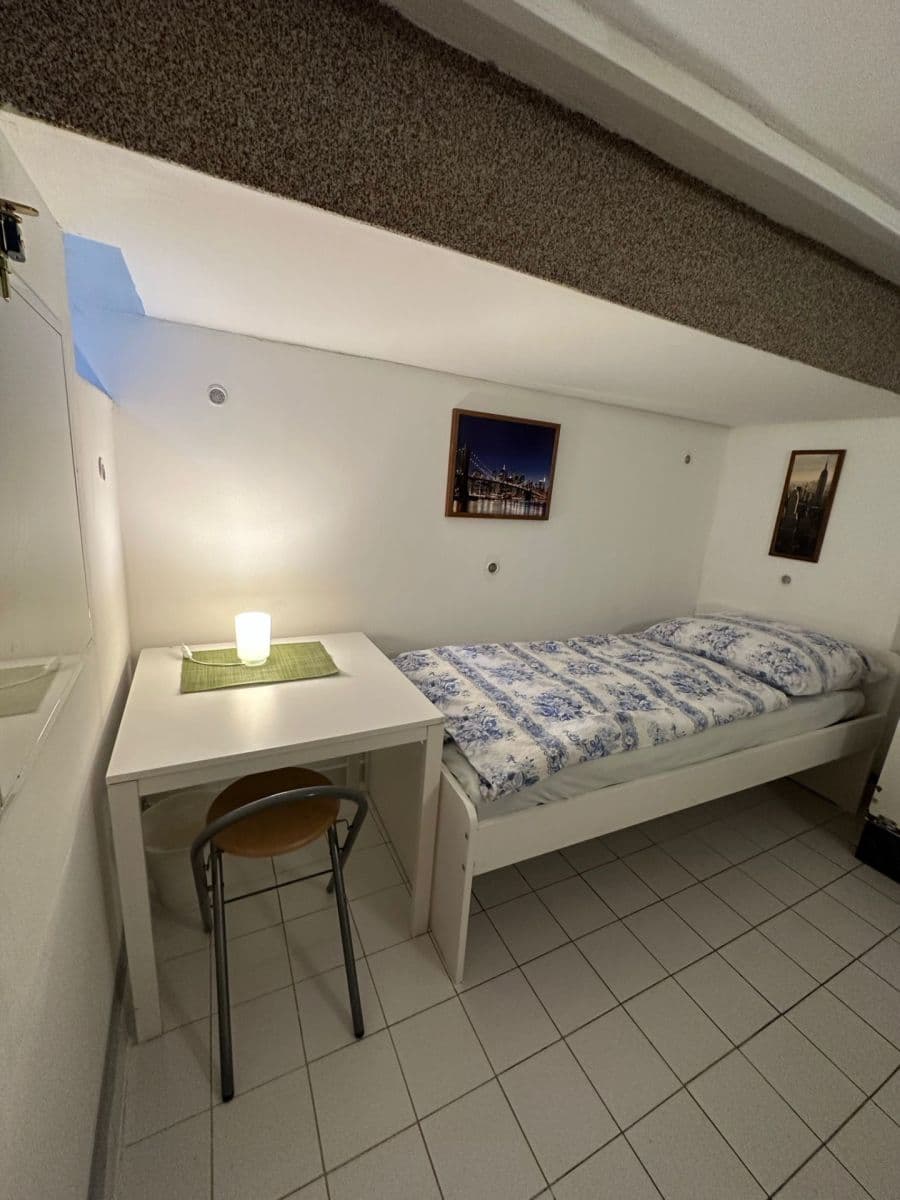 Pronájem bytu 1+kk 14 m², Náchodská, Praha, Praha Pronájem bytu 1+kk 14 m², Náchodská, Praha, Praha