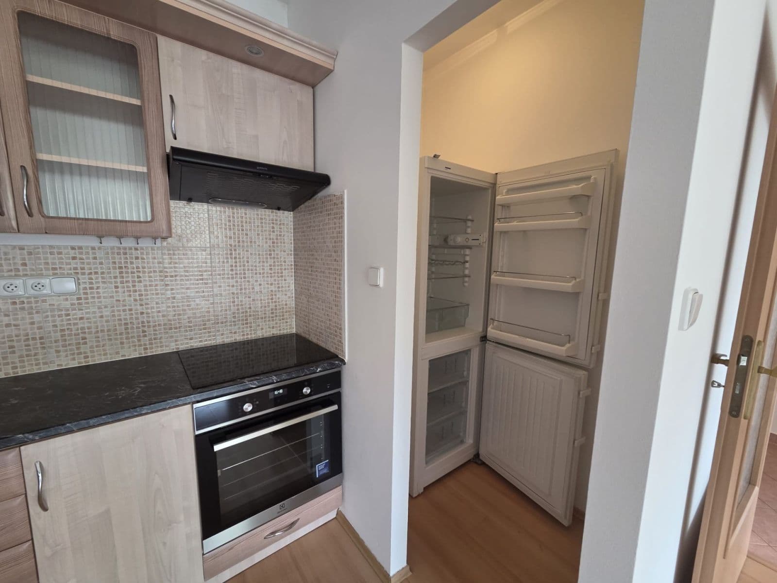 Pronájem bytu 2+kk 45 m², Werichova, Praha, Praha Pronájem bytu 2+kk 45 m², Werichova, Praha, Praha